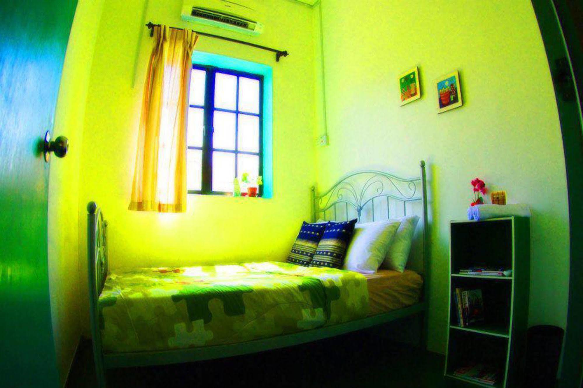 The Jiong House Hostel Malacca Exterior photo