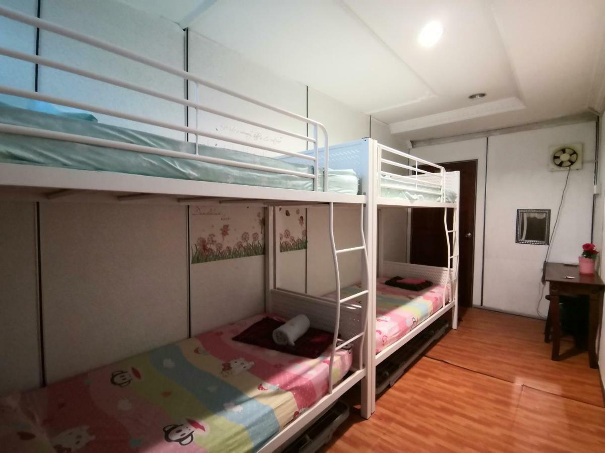 The Jiong House Hostel Malacca Exterior photo